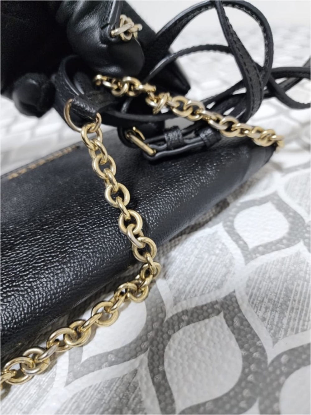 Authentic Burberry Black Soft Grain Leather Henley Wallet on Chain Bag - Picture 11 of 13
